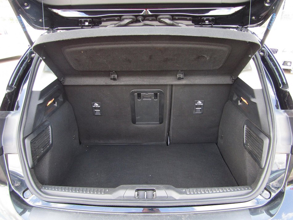 Ford Focus 1.0 EB 