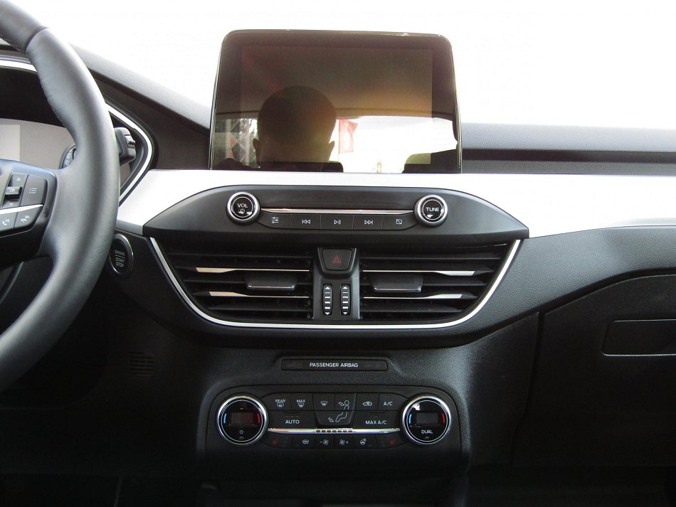Ford Focus 1.0 EB 