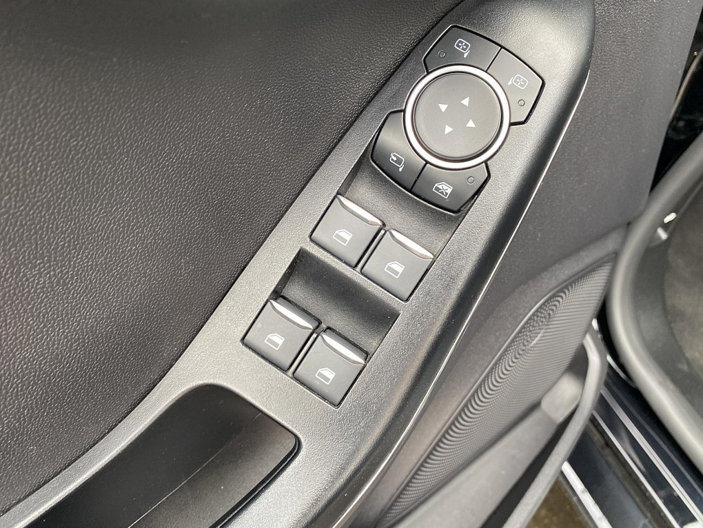 Ford Fiesta 1.0 EB Titanium