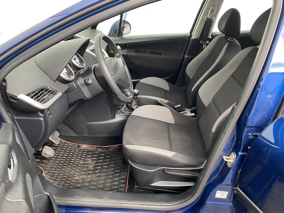 Peugeot 207 1.4i 