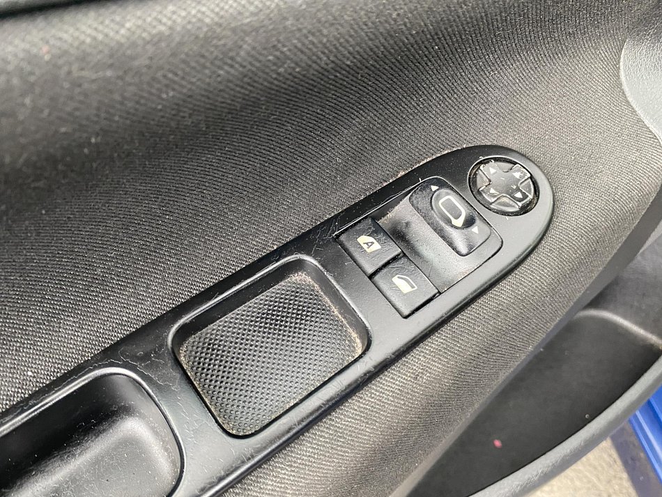 Peugeot 207 1.4i 