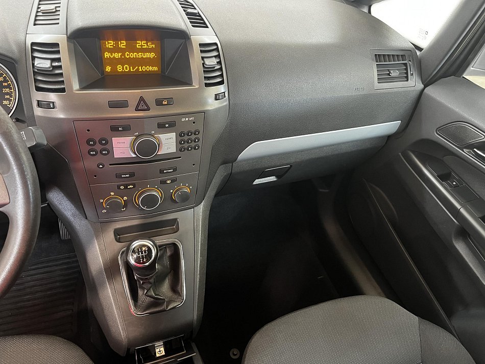 Opel Zafira 1.8i 