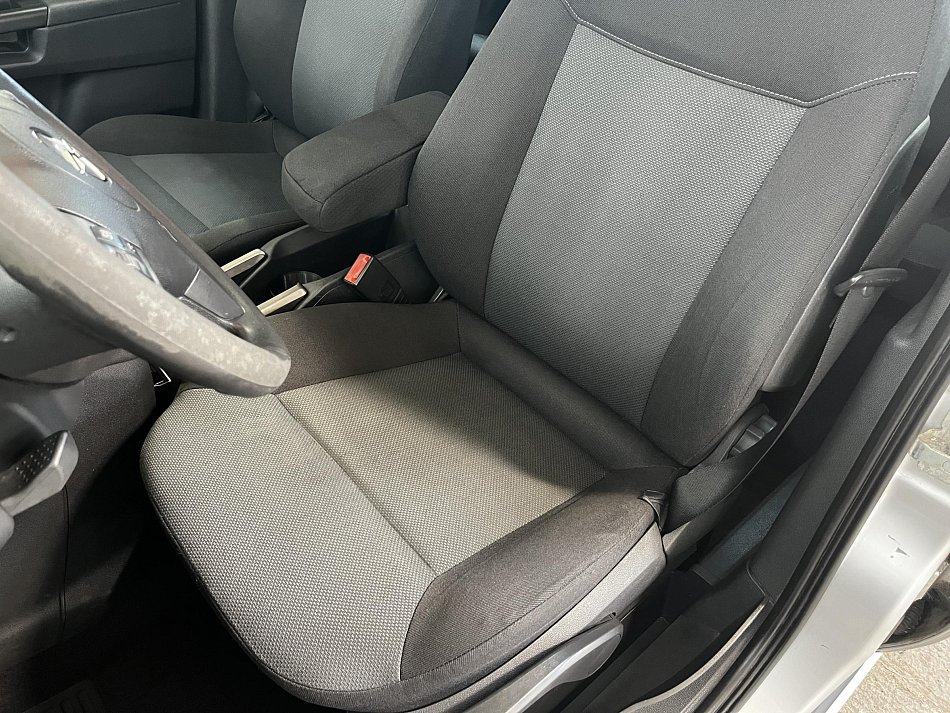 Opel Zafira 1.8i 