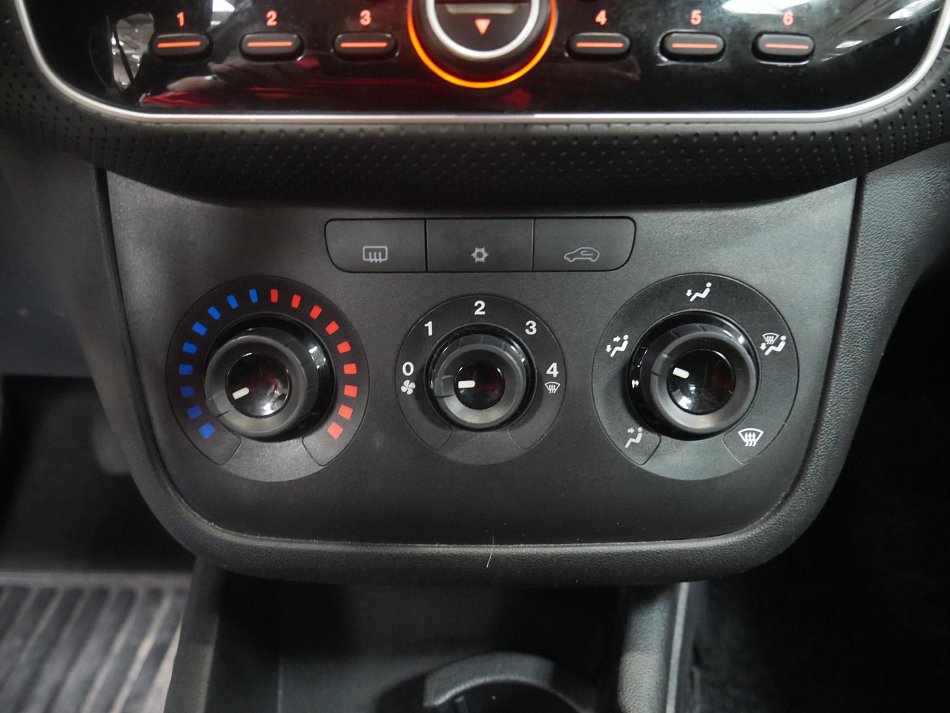 Fiat Punto 1.2i 