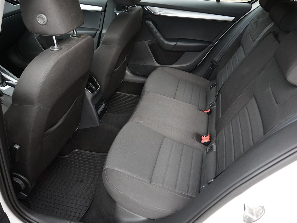 Škoda Octavia III 2.0 TDi 