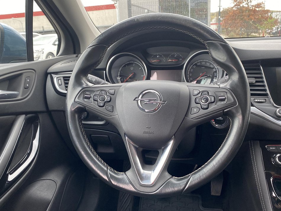 Opel Astra 1.6 CDTi Dynamic