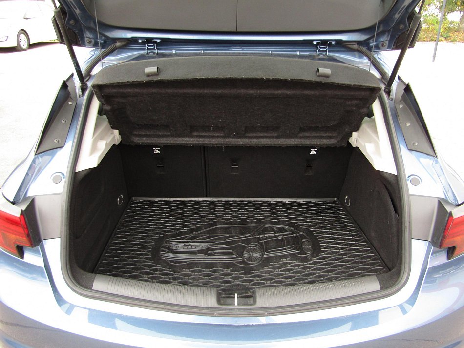 Opel Astra 1.6 CDTi Dynamic