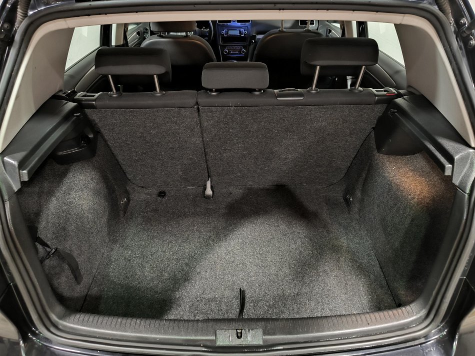 Volkswagen Golf 1.6i 