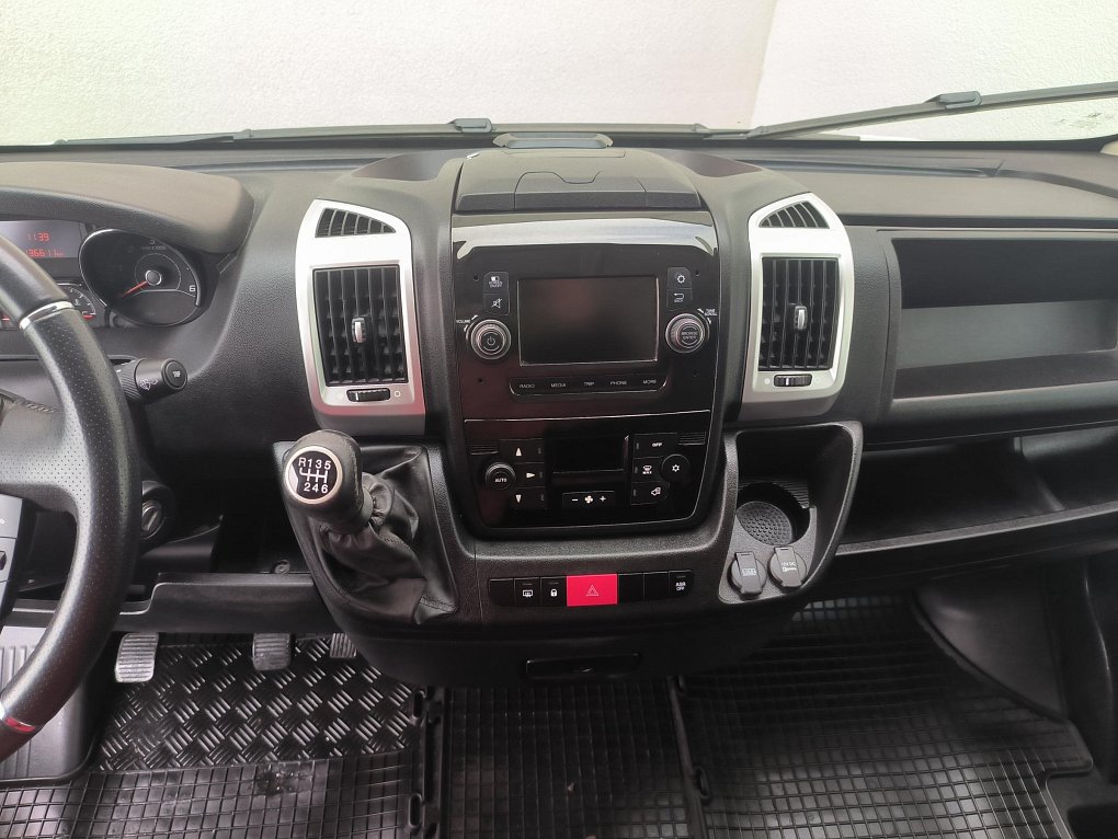 Citroën Jumper 2.2HDi  L4H2