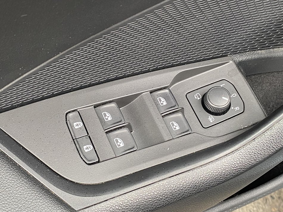 Škoda Octavia IV 1.5 TSi Style