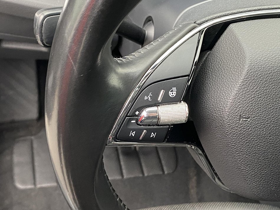 Škoda Octavia IV 1.5 TSi Style