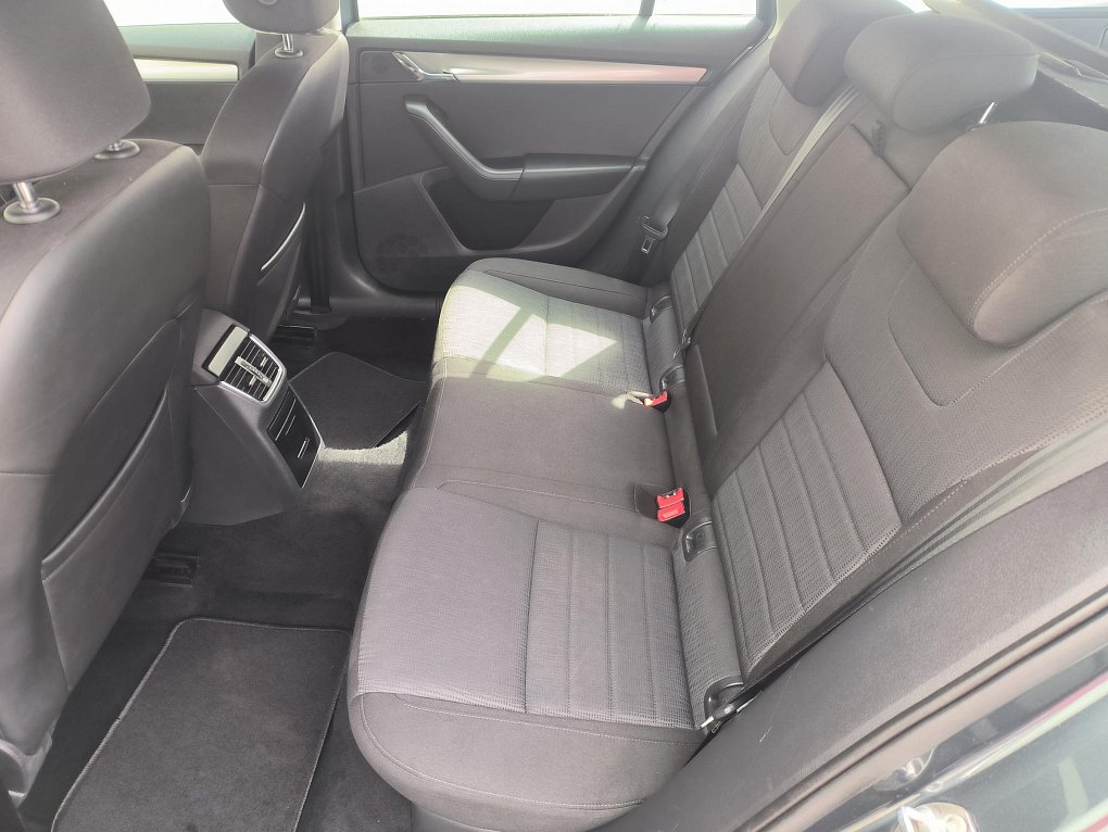 Škoda Octavia III 1.6 TDi Style