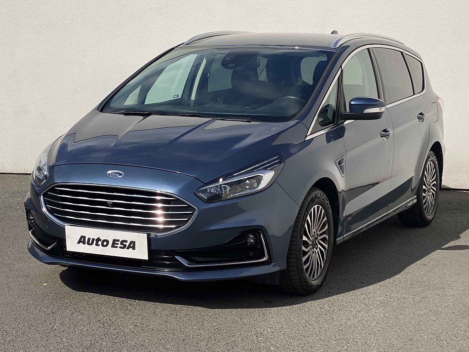 Ford S-MAX 2.0 TDCi Titanium AWD