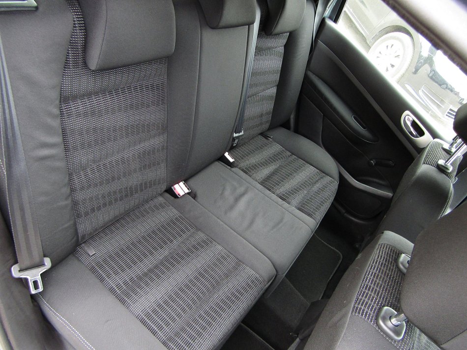 Peugeot 307 1.6i 