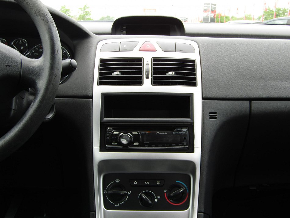 Peugeot 307 1.6i 