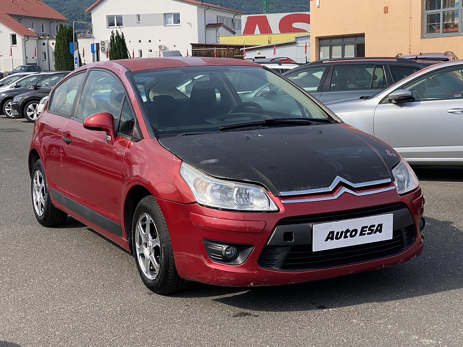 Citroën C4 1.4i 