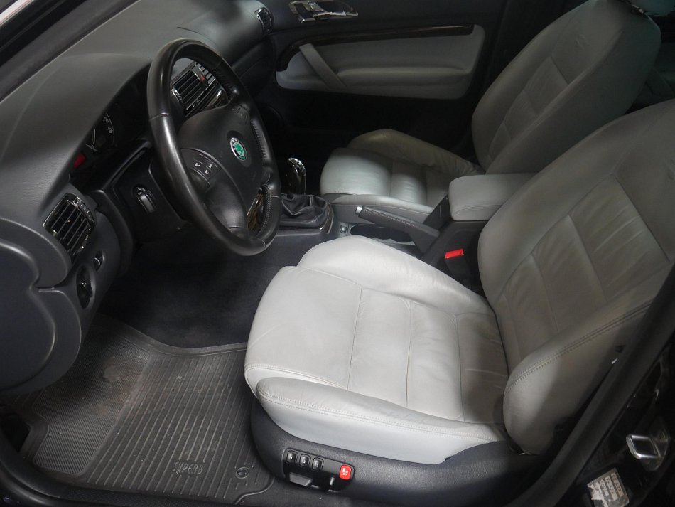 Škoda Superb 2.0TDi 