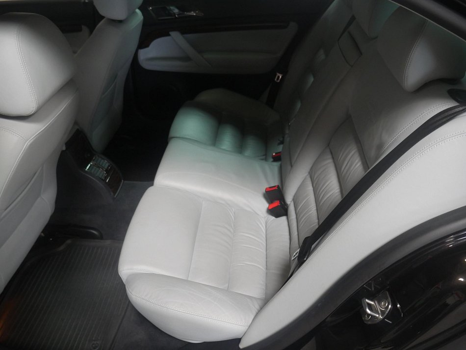Škoda Superb 2.0TDi 