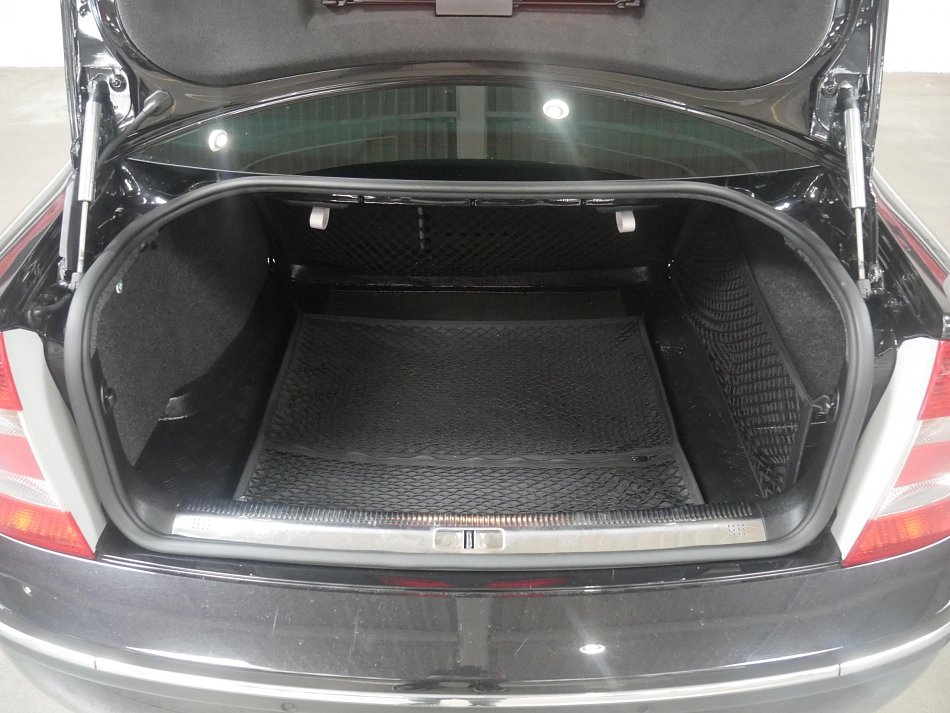 Škoda Superb 2.0TDi 