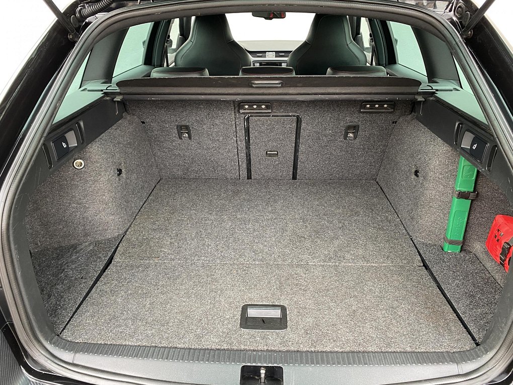 Škoda Octavia III 2.0 TDi RS