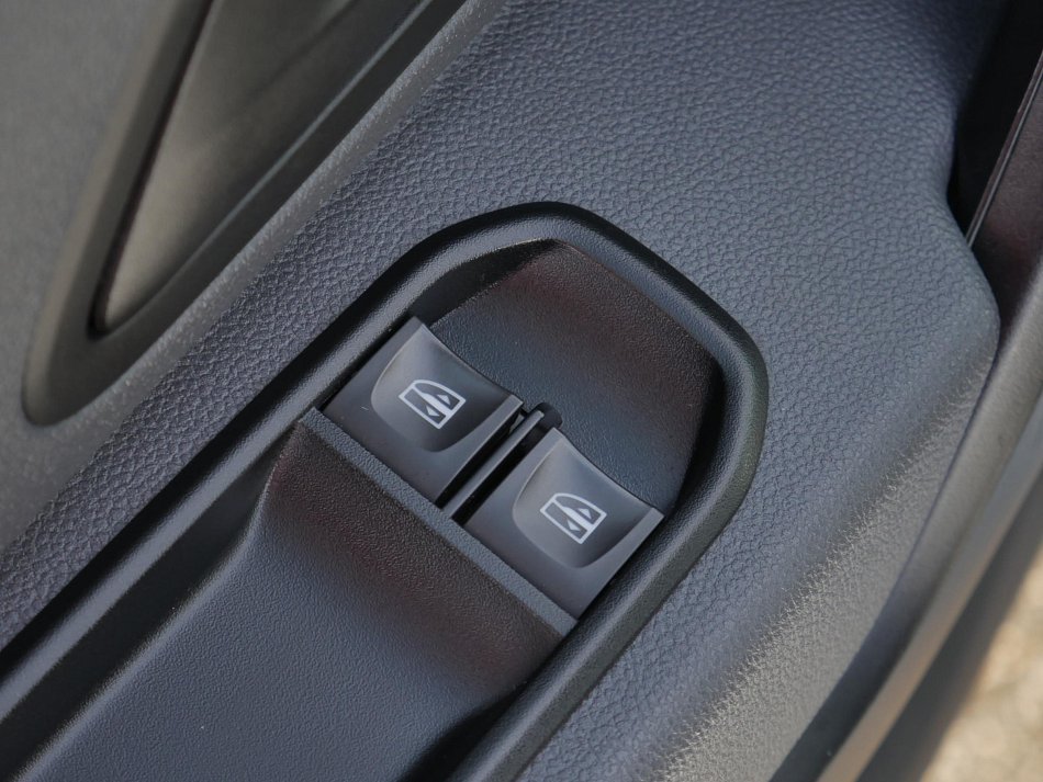 Dacia Duster 1.6 SCe Access