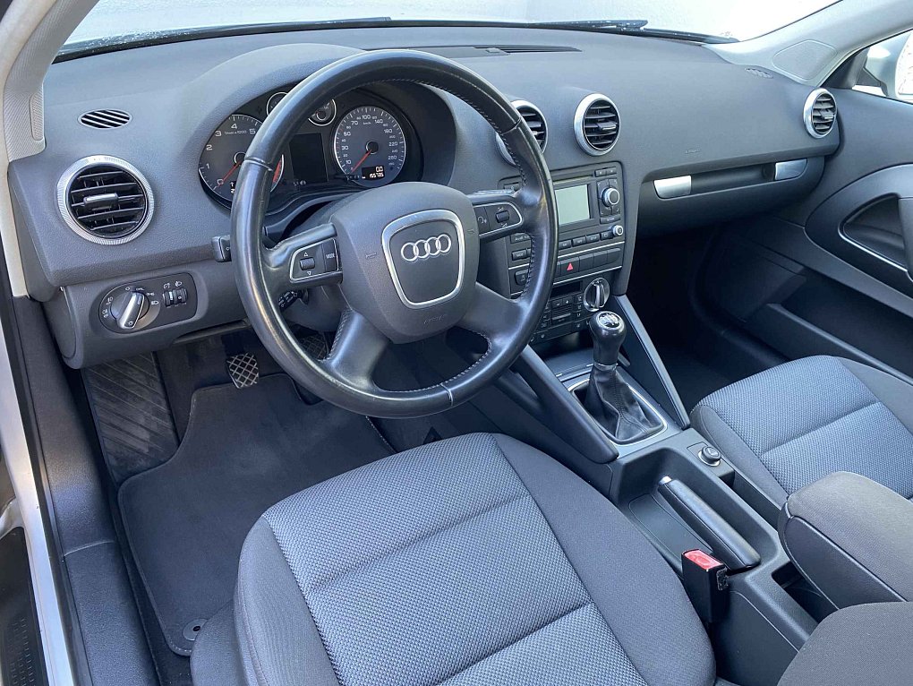 Audi A3 1.2 TFSi Attraction