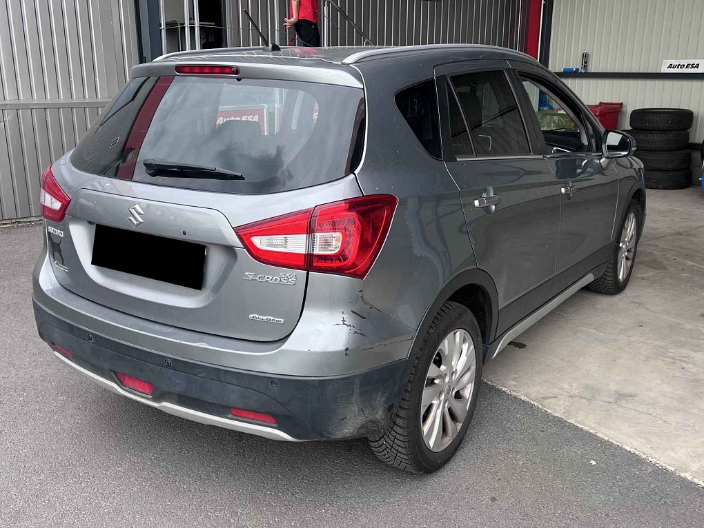 Suzuki SX4 1.4 BoosterJet Premium