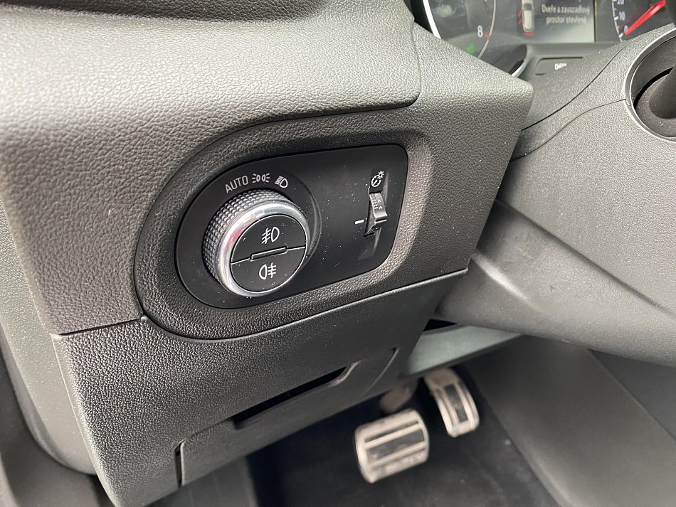 Opel Grandland X 1.2PT Innovation
