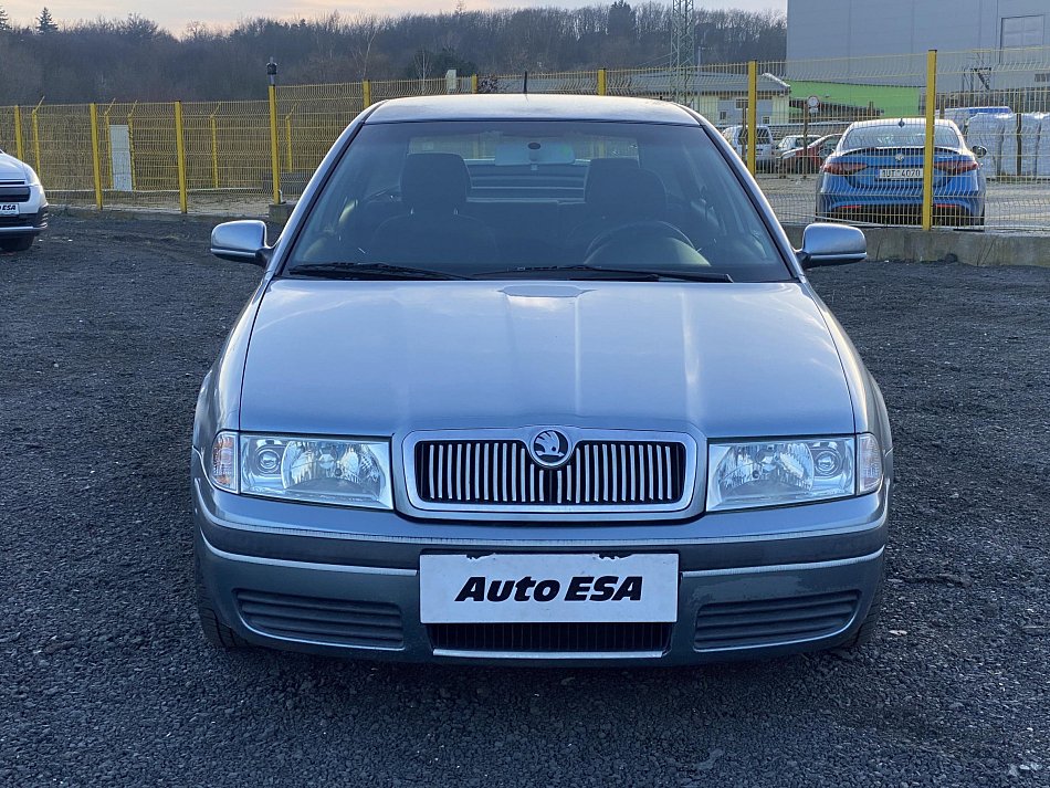 Škoda Octavia 1.6i 