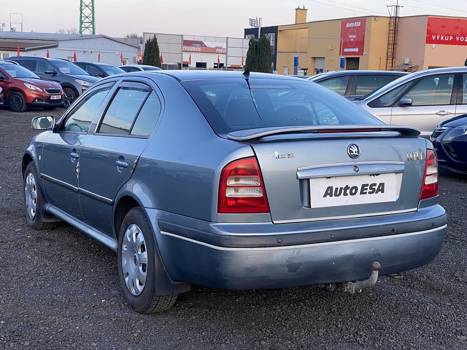 Škoda Octavia 1.6i 
