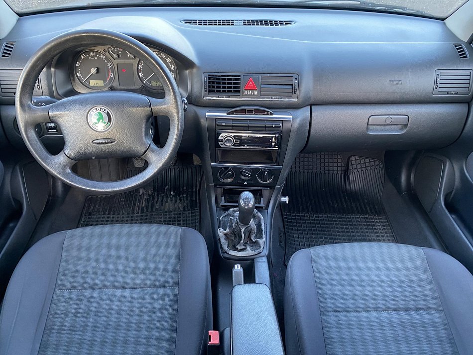 Škoda Octavia 1.6i 