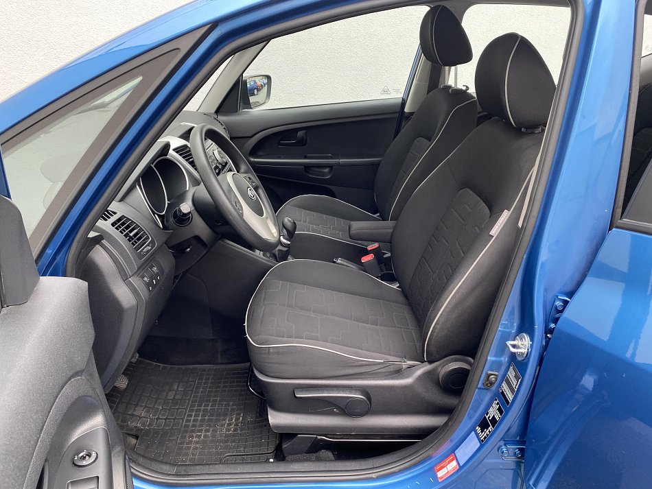 Kia Venga 1.6 i 