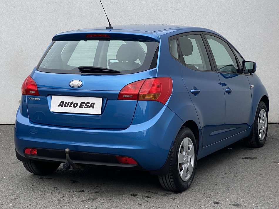 Kia Venga 1.6 i 