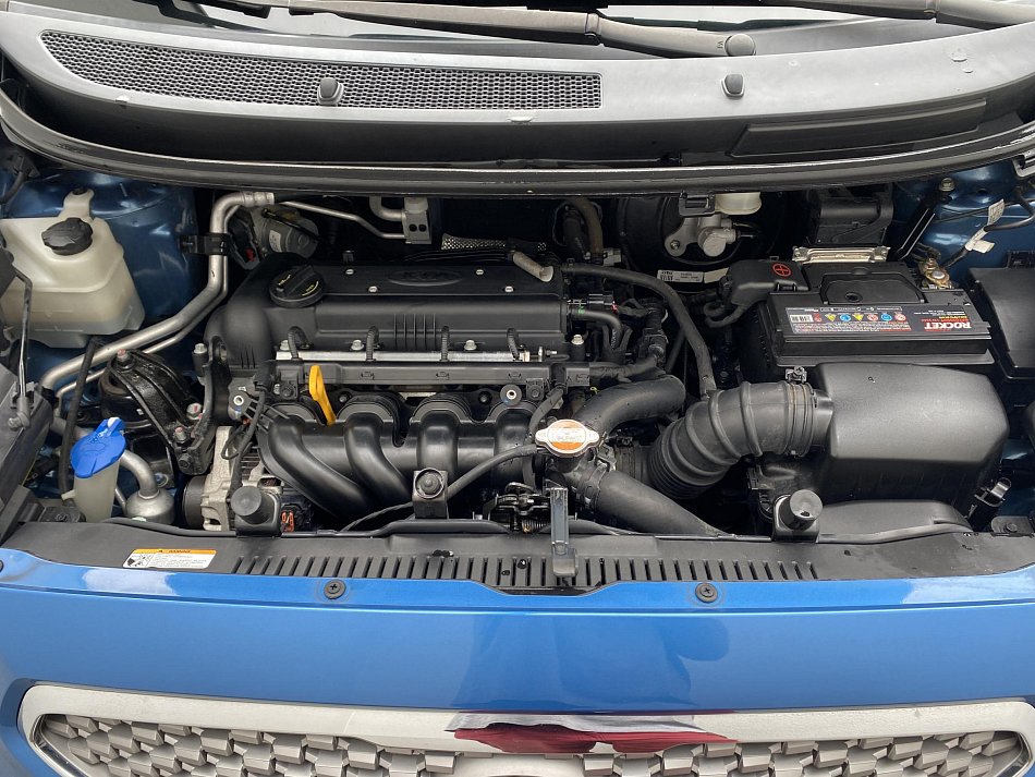 Kia Venga 1.6 i 