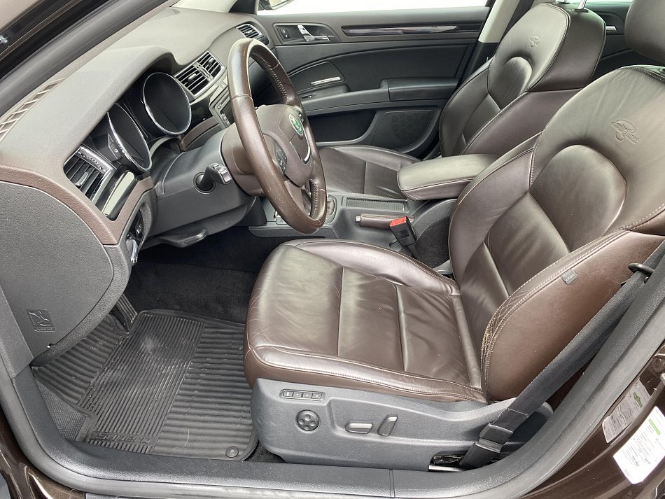 Škoda Superb II 2.0 TDi L&K 4x4