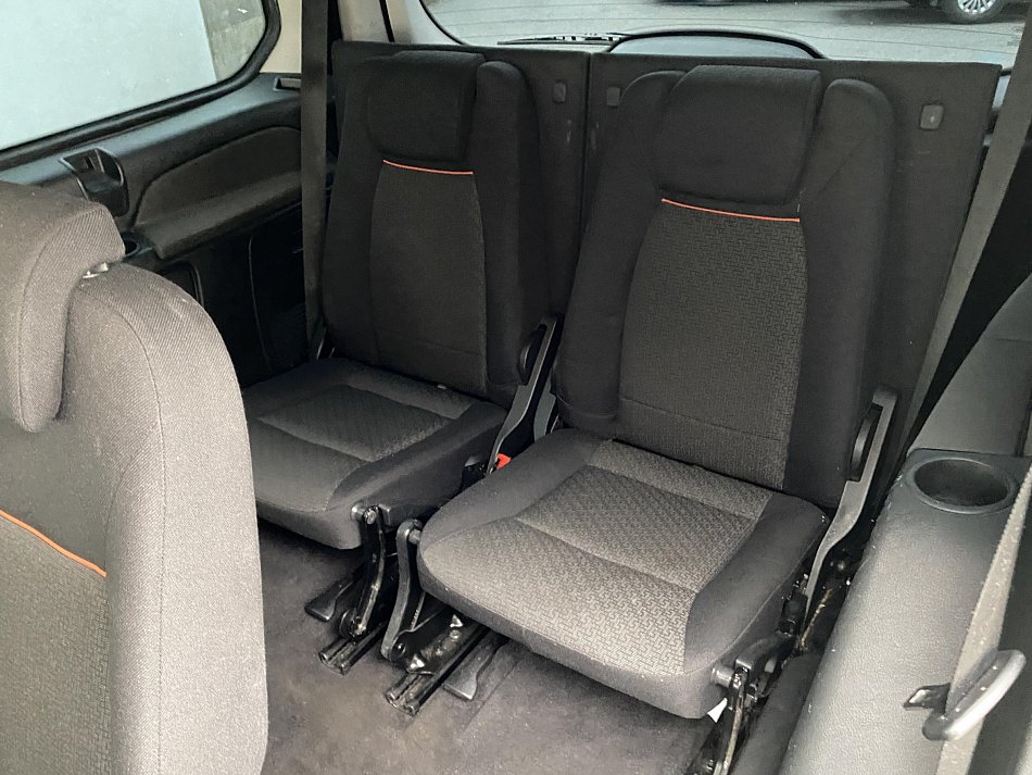 Ford Galaxy 2.0 TDCi  7míst