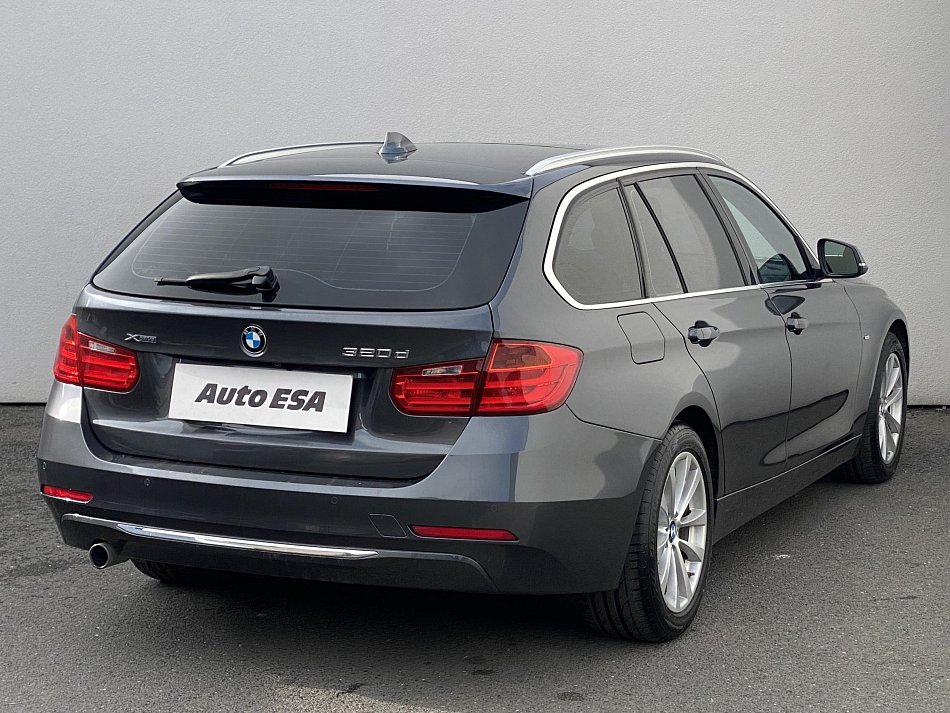 BMW Řada 3 2.0 D LuxuryLine 320D