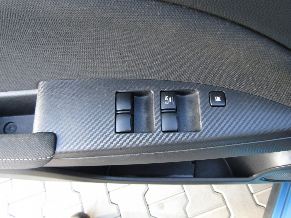 Mitsubishi Space Star 1.2 i 