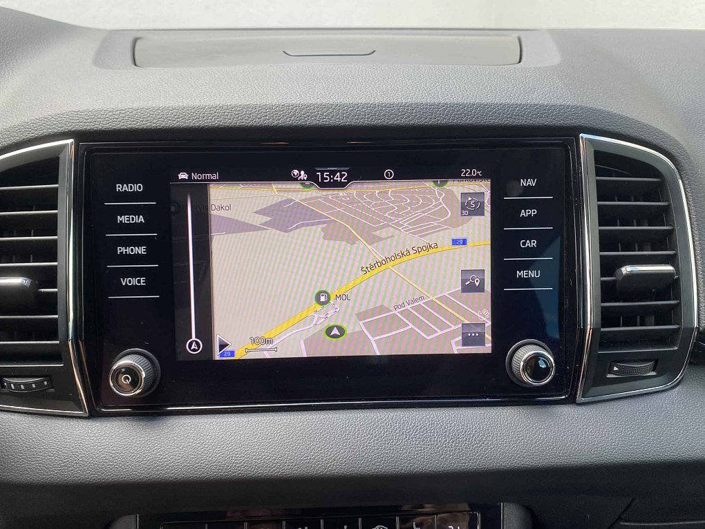 Škoda Karoq 1.5 TSi Business