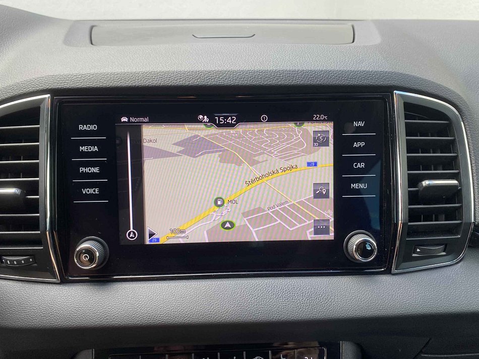 Škoda Karoq 1.5 TSi Business
