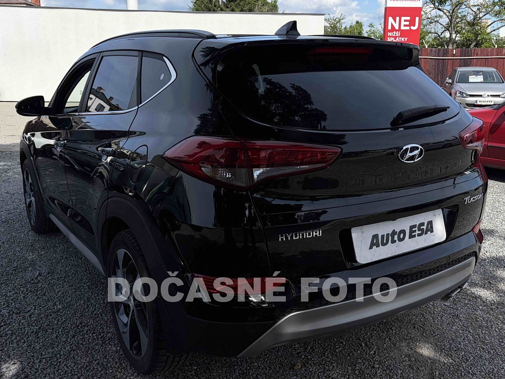 Hyundai Tucson 2.0CRDI 