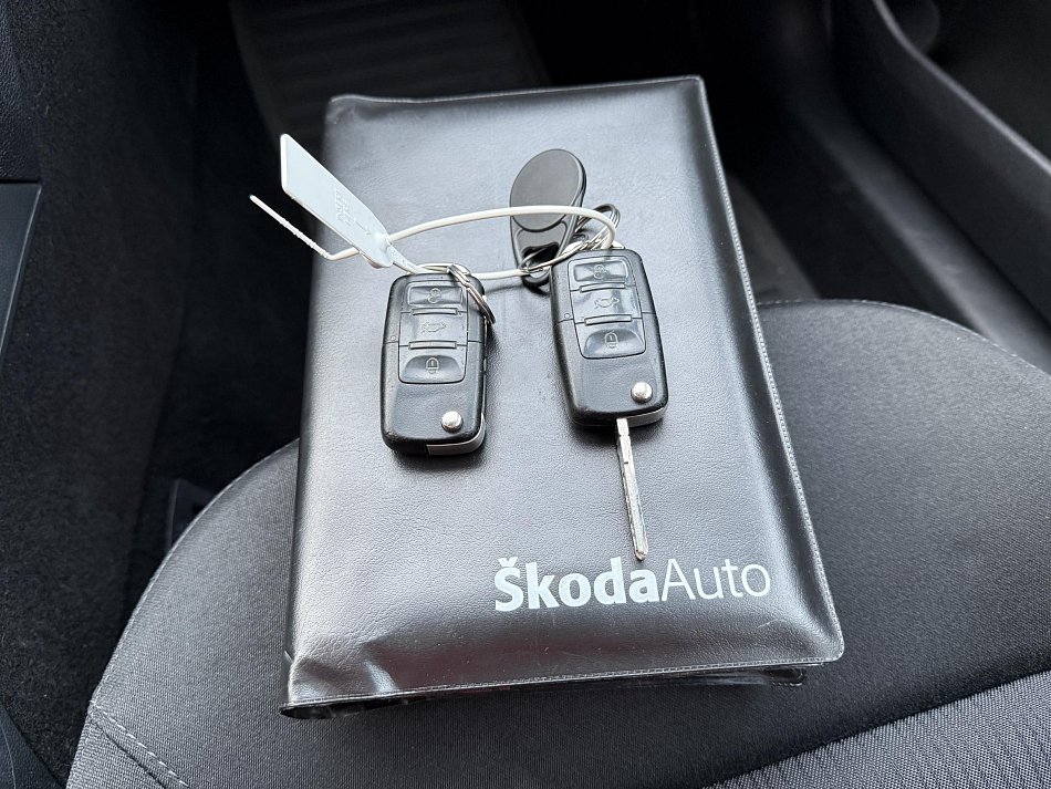 Škoda Octavia II 1.6i 