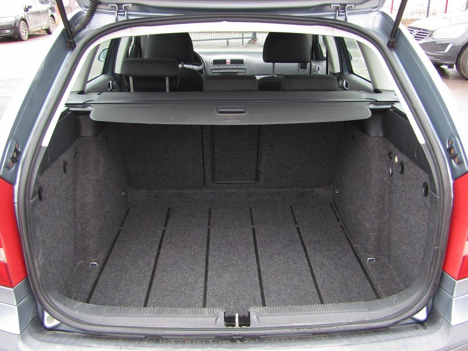 Škoda Octavia II 1.6i 