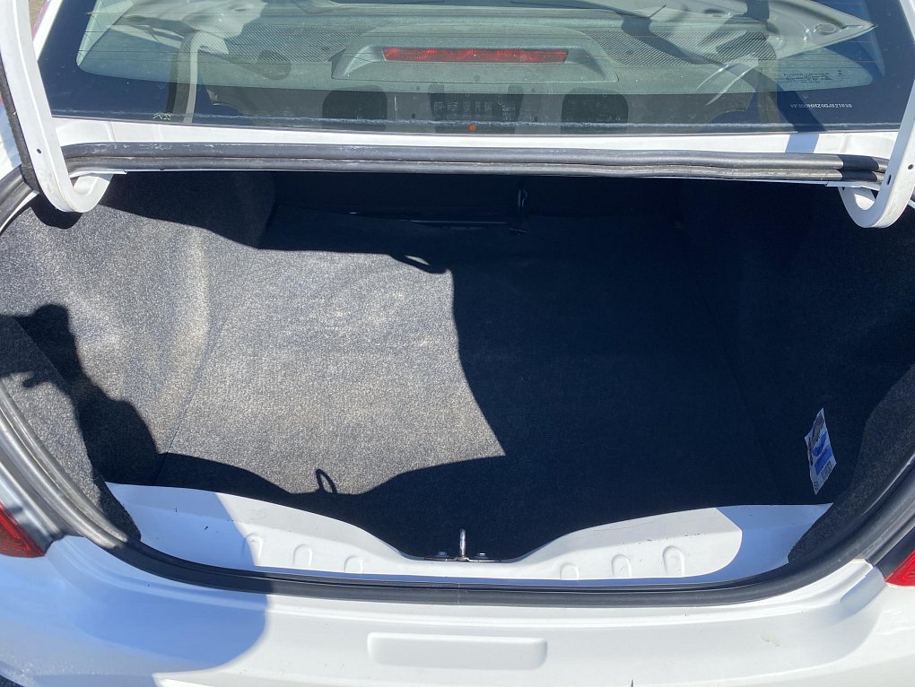 Peugeot 301 1.2PT 
