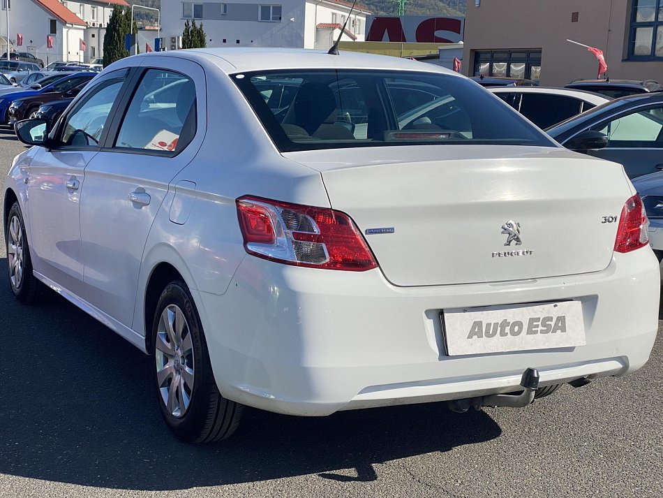 Peugeot 301 1.2PT 