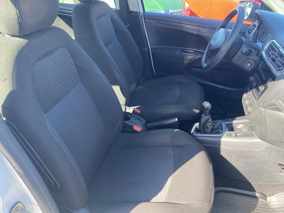 Peugeot 301 1.2PT 