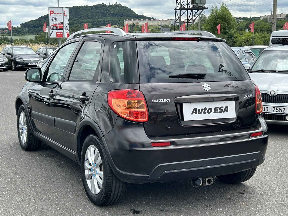 Suzuki SX4 1.6i 