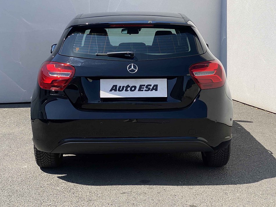Mercedes-Benz Třída A 1.6i 