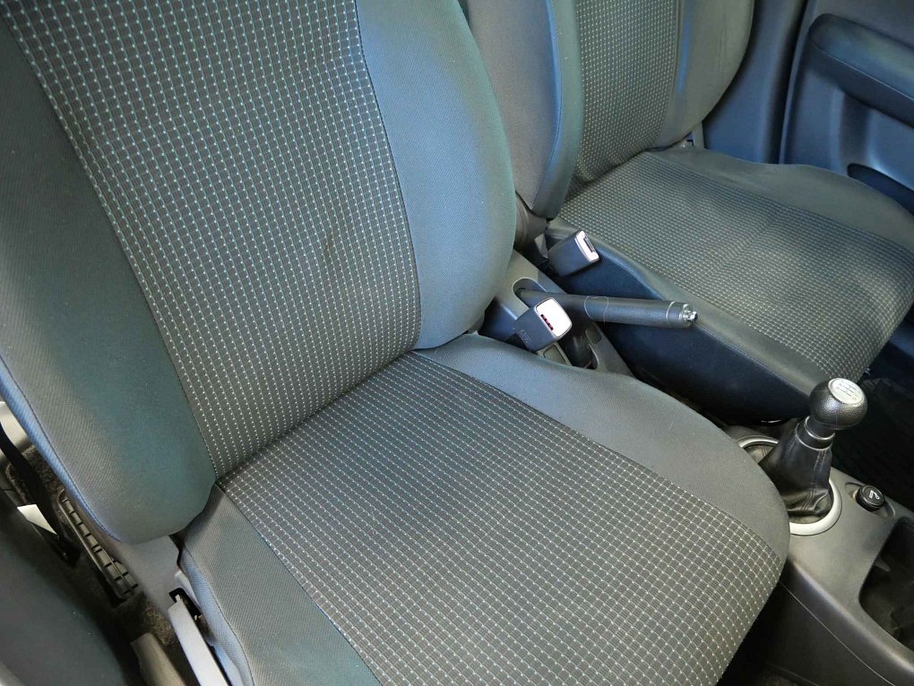 Suzuki Swift 1.4i 