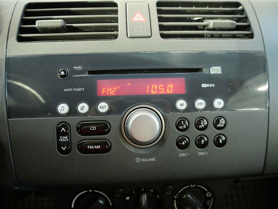 Suzuki Swift 1.4i 